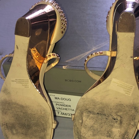 Preloved BCBG MAXAZRIA wedge - Picture 9 of 12